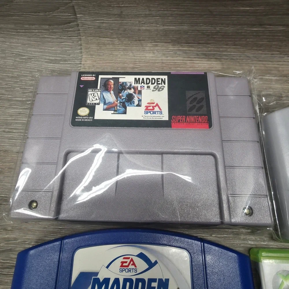 Madden NBA Video Game Bundle Lot 5 Madden 96 99 2001 NBA 2K8 2K13‎ - Xbox SNES
